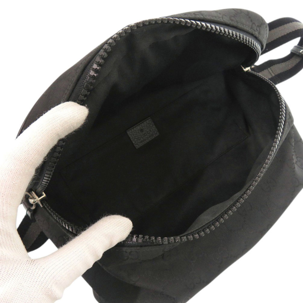 GUCCI Black Fanny Pack - Picture 5 of 6